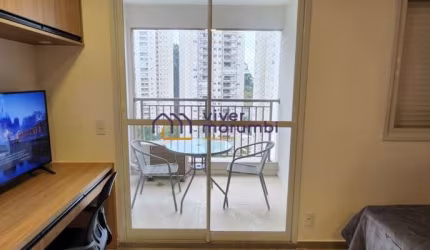 Studio clean e arrojado todo mobiliado !
