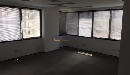 CONUNTOS COMERCIAIS NO BROOKLIN, DOIS NA MESMA LAJE.