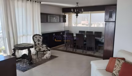 Amplo apartamento à venda em andar alto !