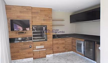 Apartamento no Panamby, com condomínio clube.