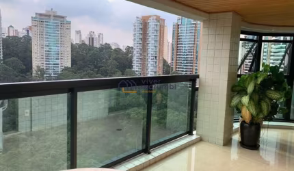 Condomínio clube, ao lado da ponte Itapaiúna