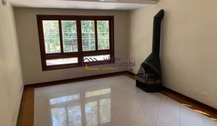 Casa em rua fechada com segurança no Morumbi