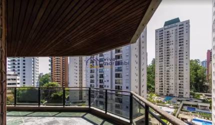 Excelente apartamento com varandão