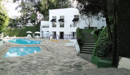 Casa em Condomínio Fechado
