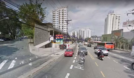 BELA LOCALIZAÇÃO - EM FRENTE AO ALÔ BEBE