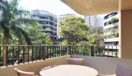 Encantador apartamento no Real Parque