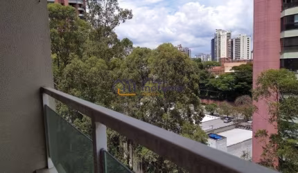 Cobertura encantadora e bem localizada no Morumbi