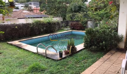 Casa 4 suítes com piscina Morumbi