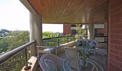 LINDO APARTAMENTO MOBILIADO