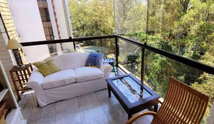 Belo apartamento no Panamby 04 suites 03 vagas torre única