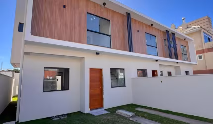 Casa 4 dormitórios -  Ingleses / Florianópolis - SC