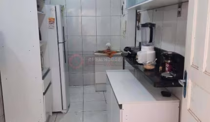 Open House vende apartamento Centro de Niterói 2 quartos prox terminal