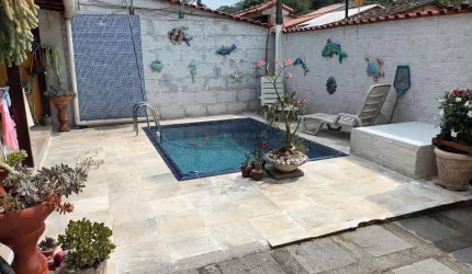 Open House vende casa em Varzea das Moças 3 quartos placas solares e lazer completo