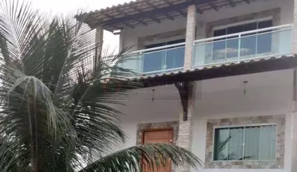 BAIXOU !!!  Open House Vende CASA de 3 Quartos Sendo 1 Suíte Com Closet No Arsenal Em São Gonçalo.