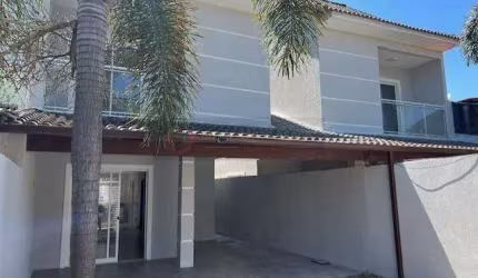 Open House vende Casa duplex Itaipu Maravista 3 Suítes 164m2. Melhor Ponto Da Avenida Central.