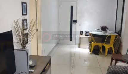 OPEN HOUSE Vende Oportunidade, Apt 3 Qts Sendo 1 Suíte Condomínio Residencial Florence No Fonseca