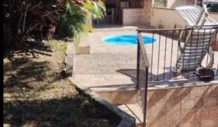 Casa à Venda em Santa Rosa
