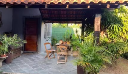 Open House Vende - Casa com 3 Quartos em Piratininga