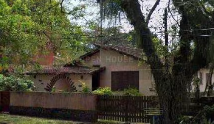 Casa à Venda em Itaipu