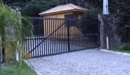 Terreno/Loteamento à Venda em Pendotiba