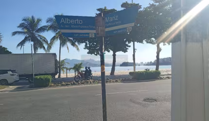 OPEN HOUSE VENDE; QuadrÍssíma da Praia, apto super luxo  (124m2) 3 Qts (suíte) gar.