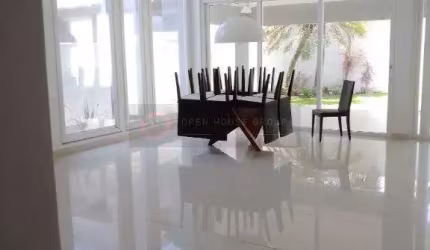 Open House vende Excelente Residencia com 3 quartos sendo 1 suite em condomínio fechado em Charitas