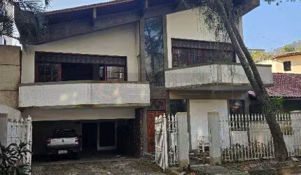Casa em Condomínio Fechado com 4 quartos e sala ampla - Open House Vende!!!