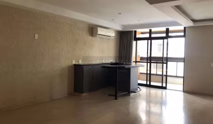 Open House vende- Apartamento de 4 quartos revestido 2 em Icaraí