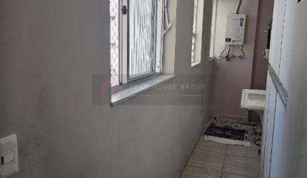 Open House Vende Apartamento 2 quartos, varandão com vista livre, vaga em São Domingos!!!