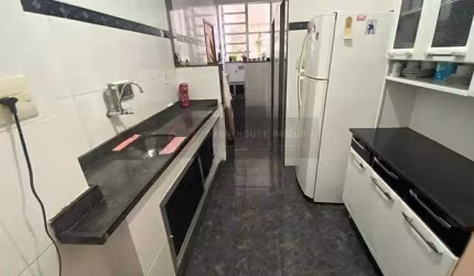 APARTAMENTO COM 2 QUARTOS - EXCELENTE LOCALIZAÇÃO - CENTRO NITERÓI