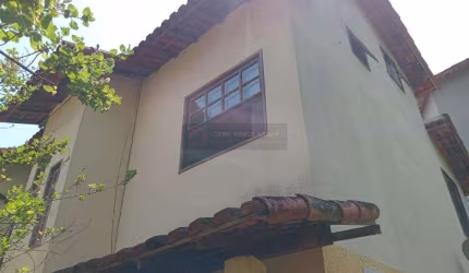 A Open vende casa no condominio FLORESTA AZUL 2 , financia, ótima unidade