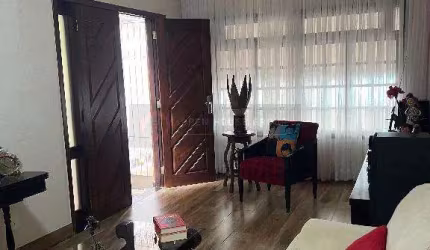 Open House Vende Linda Casa Duplex 3 quartos! Local Perfeito para a sua Família!