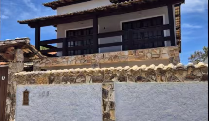 Casa à Venda em Itaipu