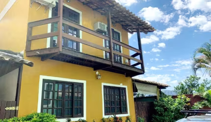 Open House vende Casa em condomínio no início de Pendotiba com 3 quartos e suíte!!!