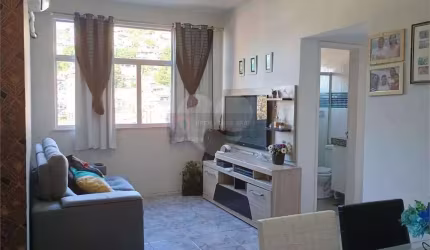 Open House Vende - Lindo apartamento 2 quartos em condominio equipado em Icaraí