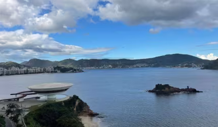 Apartamento Boa Viagem 4 suítes, vista mar. 220m²