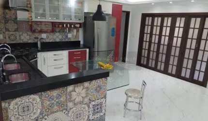 Open House vendeCasa com dois pavimentos em Rio do Ouro com 5 quartos sendo 3 suítes