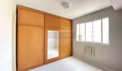 Open House vende Apartamento no  Eco Park Maria Paula, todo reformado