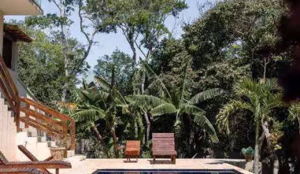 Open House vende- Casa com 10 suítes em Búzios, vista mar.