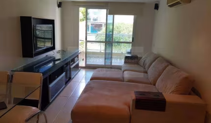 Open House vende Flat de 2 Qts em Camboinhas - PORTEIRA FECHADA!!!