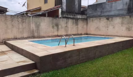Open House Vende - Ótima Casa no Maravista, Primeira Quadra, com piscina e próxima do comércio