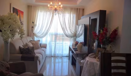 À venda apartamento com 3 quartos em Cabo Frio
