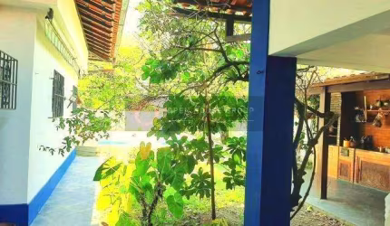 Open House vende casa com  3 suítes em São Francisco