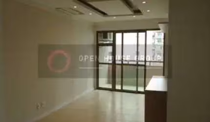 Open House Imóveis vende- Apartamento com 3 quartos decorado indevassado com varandão.