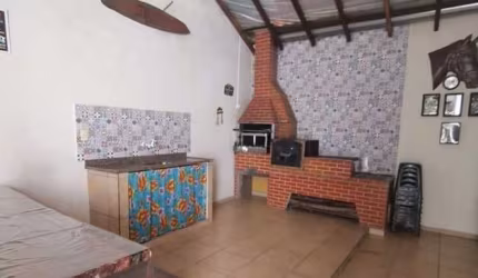 Casa para Venda em Bragança Paulista, Penha, 3 dormitórios, 1 suíte, 3 banheiros, 2 vagas