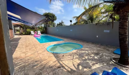 Rancho com 2 dormitórios à venda, 600 m² por R$ 350.000 - Bairro da Mina - Botucatu/SP