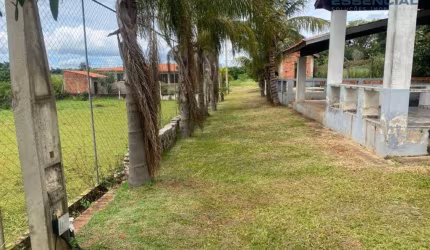Chácara com 3 dormitórios à venda, 2593 m² por R$ 450.000,00 - Recanto da Amizade - Botucatu/SP