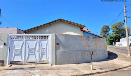 Casa com 3 dormitórios à venda, 113 m² por R$ 370.000,00 - Jardim Paraíso II - Botucatu/SP