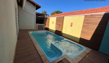 Casa com 3 dormitórios à venda, 165 m² por R$ 430.000,00 - Cohab I - Botucatu/SP