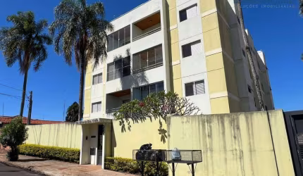 Apartamento com 2 dormitórios à venda, 80 m² por R$ 350.000,00 - Vila Bela Vista - Botucatu/SP